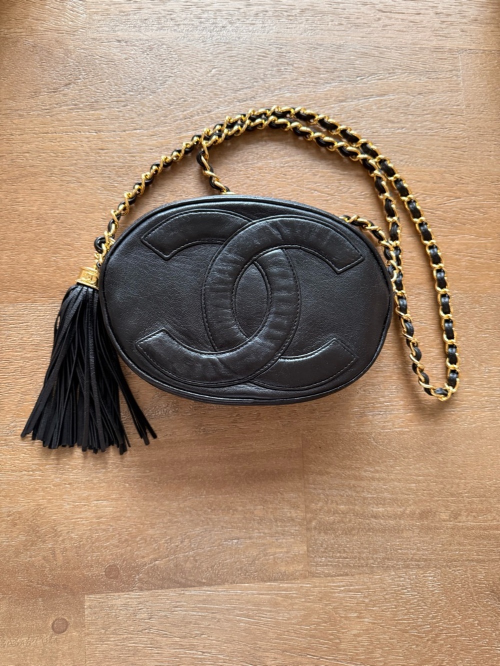 CHANEL Vintage CC Logo Tassel Shoulder Bag